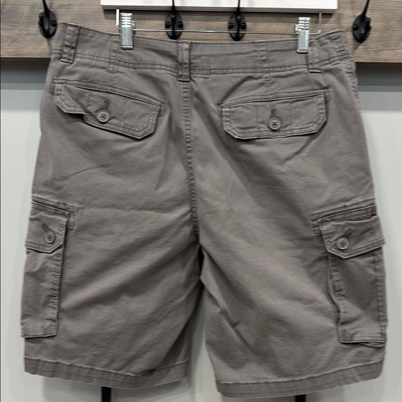 Sonoma Gray Cargo Shorts with Cotton Twill Fabric - Picture 6 of 10